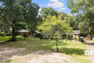 915 Caroline Ave, Daphne, AL 36526 - Photo 3