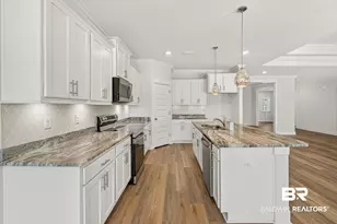 1724 Partridge St, Foley, AL 36535 - Photo 19