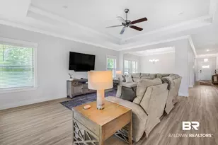 200 Spur Ave, Fairhope, AL 36532 - Photo 5