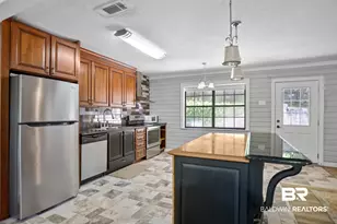 333 Ridgewood Dr, Daphne, AL 36526 - Photo 5