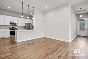950 Gibson Ct, Foley, AL 36535 - Photo 5