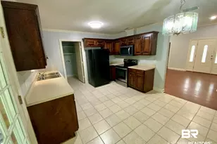1006 Newport Pkwy, Bay Minette, AL 36507 - Photo 7