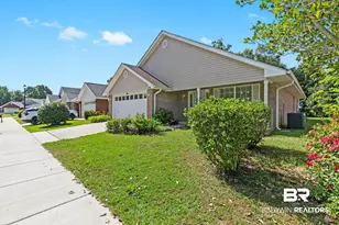 136 Vivian Loop, Fairhope, AL 36532 - Photo 3