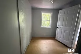 2708 Edgewood St, Mobile, AL 36607 - Photo 9