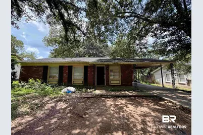 402 La Rose Drive, Mobile, AL 36609 - Photo 1