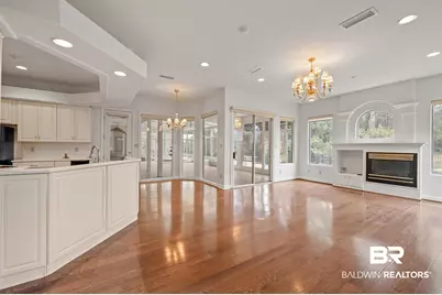 305 Clubhouse Drive, Fairhope, AL 36532 - Photo 9