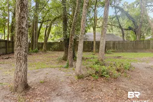 105 Plaza Cir, Daphne, AL 36526 - Photo 35