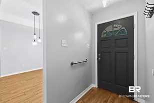 303 S Greenbriar Circle, Daphne, AL 36526 - Photo 5