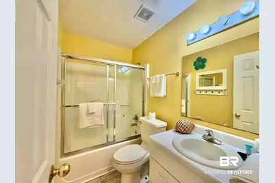 572 E Beach Boulevard #106, Gulf Shores, AL 36542 - Photo 15