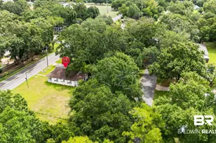 615 W Section Ave, Foley, AL 36535 - Photo 31