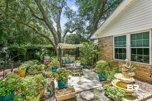 1945 Dunlap St, Pensacola, FL 32507 - Photo 27