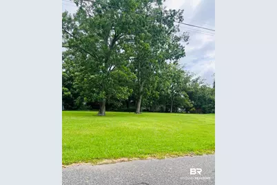 401 W 4th Avenue, Foley, AL 36535 - Photo 3