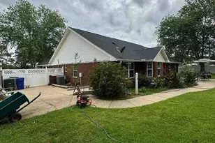12597 Briarwood Dr, Foley, AL 36535 - Photo 13