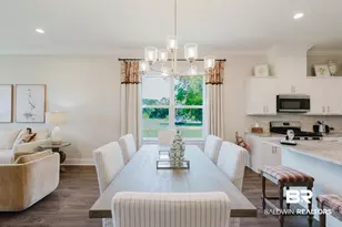 384 Dover St, Fairhope, AL 36532 - Photo 11