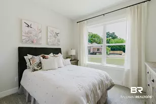 384 Dover St, Fairhope, AL 36532 - Photo 13