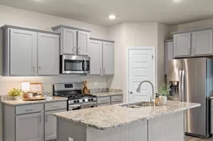 9700 Volterra Ave, Daphne, AL 36526 - Photo 11