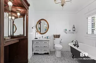 2456 Dauphin St, Mobile, AL 36606 - Photo 15