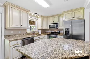 12723 Chicago St, Elberta, AL 36530 - Photo 9