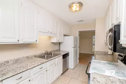 5812 Fern Valley Road, Mobile, AL 36609 - Photo 9