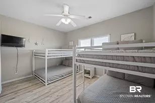 1372 W Beach Blvd, Gulf Shores, AL 36542 - Photo 17