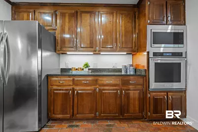 904 N Holly Boulevard, Foley, AL 36535 - Photo 7