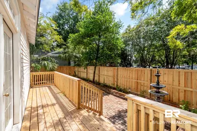 150 S Dearborn Street, Mobile, AL 36602 - Photo 51