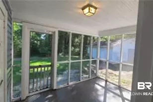 2375 S Buena Dr, Mobile, AL 36605 - Photo 9
