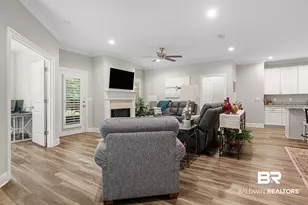 1102 Holmes Ave, Foley, AL 36535 - Photo 9