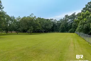 19211 Hughen St, Robertsdale, AL 36567 - Photo 3