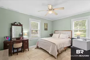 407 W Orchid Ave, Foley, AL 36535 - Photo 9
