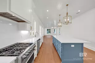 410 Azalea St, Fairhope, AL 36532 - Photo 11