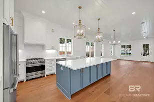 410 Azalea St, Fairhope, AL 36532 - Photo 9