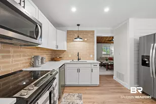 410 Frederick Ave, Fairhope, AL 36532 - Photo 13