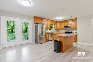 12041 Short Ln, Fairhope, AL 36532 - Photo 15