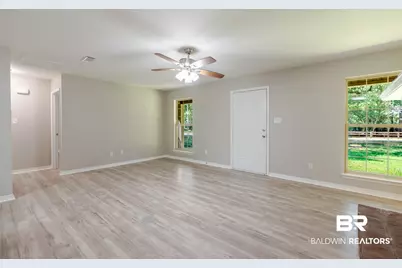 12041 Short Ln, Fairhope, AL 36532 - Photo 9