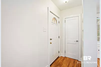 1009 W Pinewood Dr, Mobile, AL 36618 - Photo 9