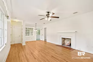 1009 W Pinewood Dr, Mobile, AL 36618 - Photo 13