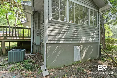 1009 W Pinewood Dr, Mobile, AL 36618 - Photo 41
