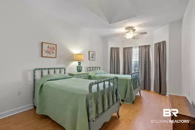 102 Courthouse Dr #APT 5, Fairhope, AL 36532 - Photo 5
