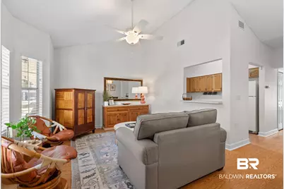 102 Courthouse Dr #APT 5, Fairhope, AL 36532 - Photo 3