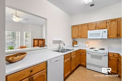 102 Courthouse Dr #APT 5, Fairhope, AL 36532 - Photo 17