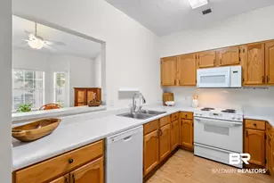 102 Courthouse Dr, Fairhope, AL 36532 - Photo 17