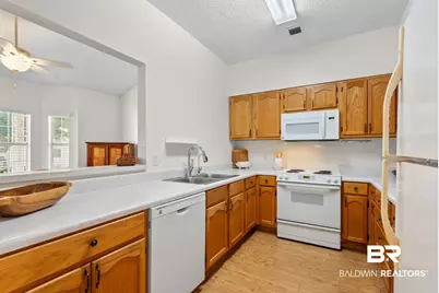 102 Courthouse Dr #APT 5, Fairhope, AL 36532 - Photo 13