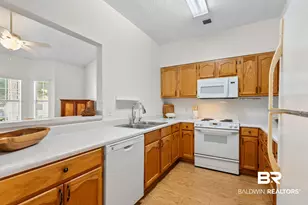 102 Courthouse Dr, Fairhope, AL 36532 - Photo 13