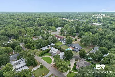 300 Perdido, Fairhope, AL 36532 - Photo 61