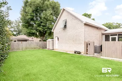 300 Perdido, Fairhope, AL 36532 - Photo 49