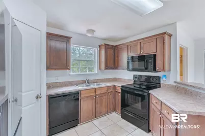 4615 Green Forest Ct, Mobile, AL 36618 - Photo 5
