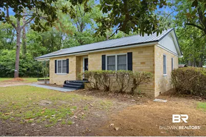 402 E 11th St, Bay Minette, AL 36507 - Photo 3