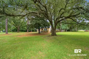402 E 11th St, Bay Minette, AL 36507 - Photo 5