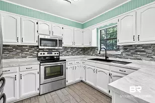 404 W Pedigo Ave, Foley, AL 36535 - Photo 9